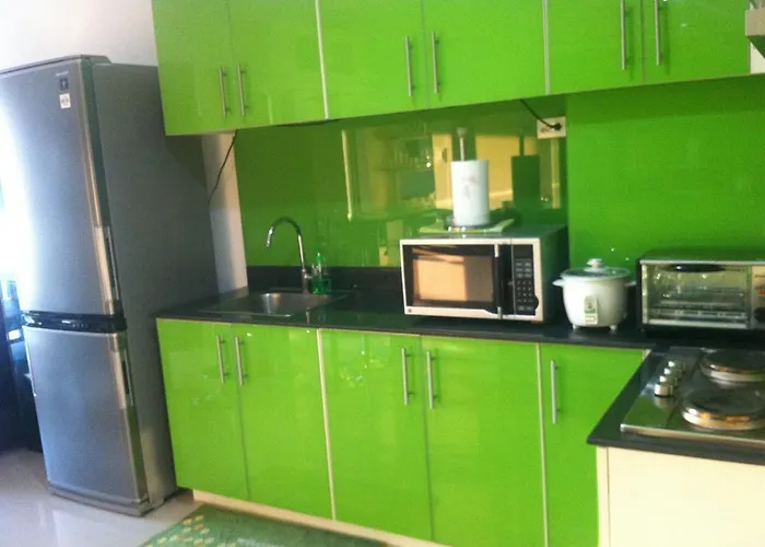 Sea Residences - Rheiyn Apartment Manila